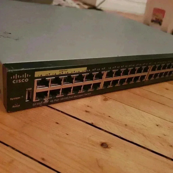 Cisco ethernet ports  for buisnesses - Picture 2 of 2